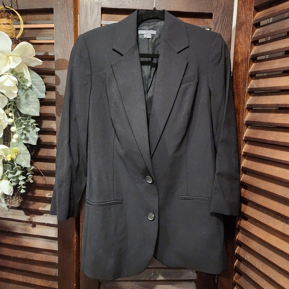 Vince Jackets & Blazers - Vince Black Single-Breasted Women's Blazer
